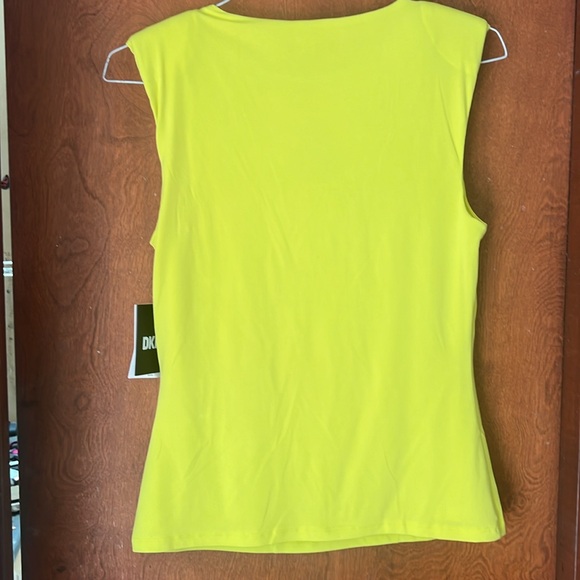 BNWT- DKNY bright yellow top with shoulder pads - small - Picture 5 of 6